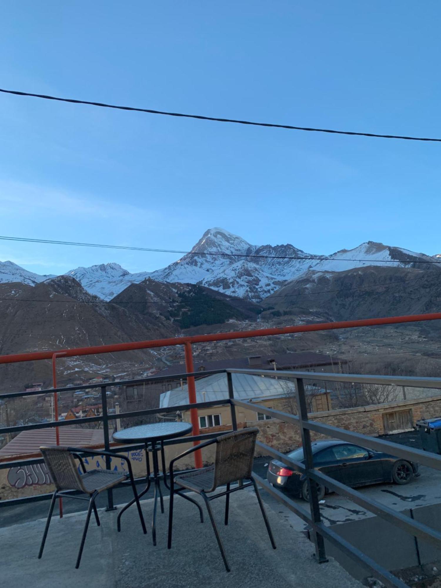 Mate'S Home Kazbegi Εξωτερικό φωτογραφία