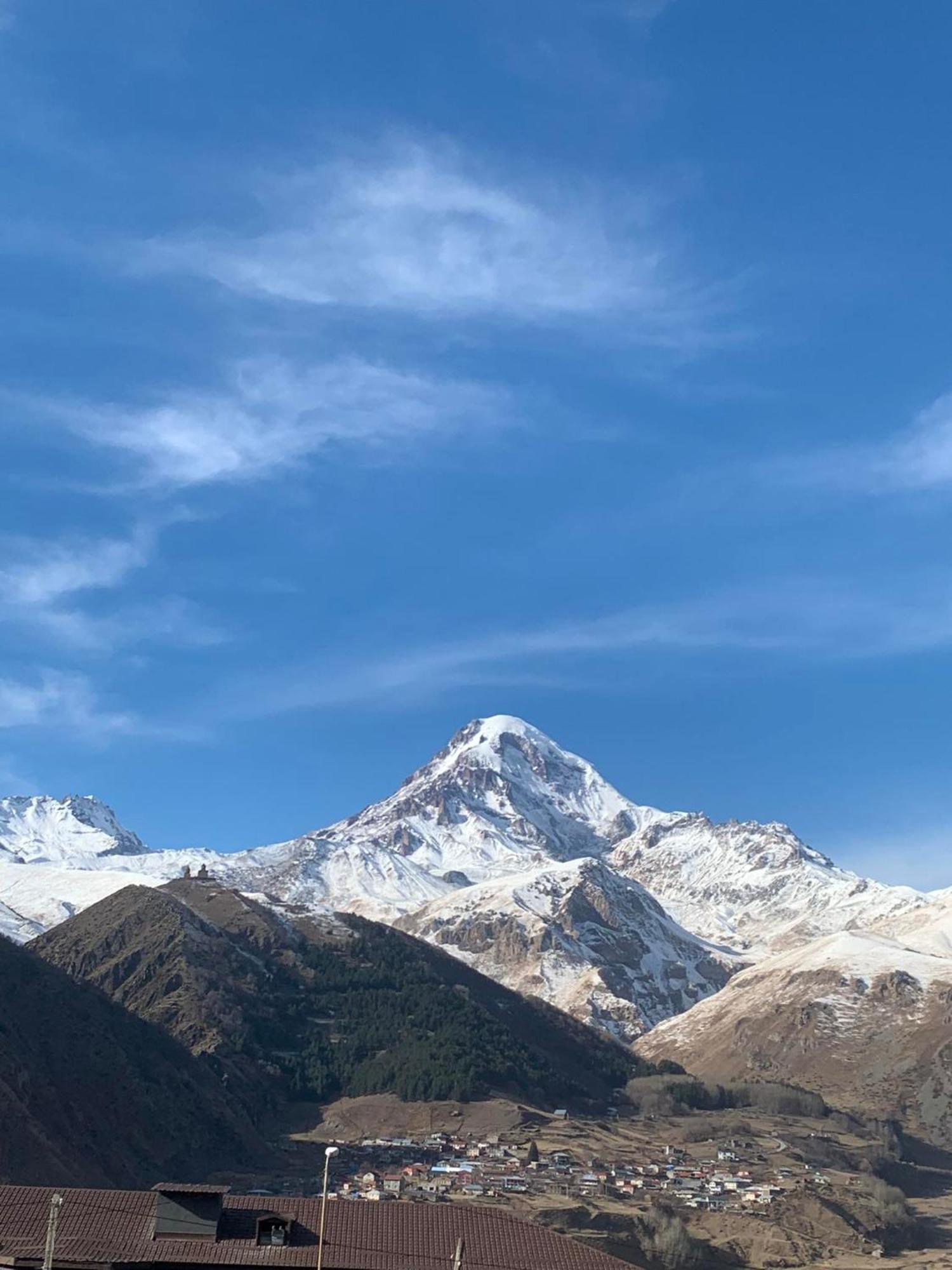 Mate'S Home Kazbegi Εξωτερικό φωτογραφία
